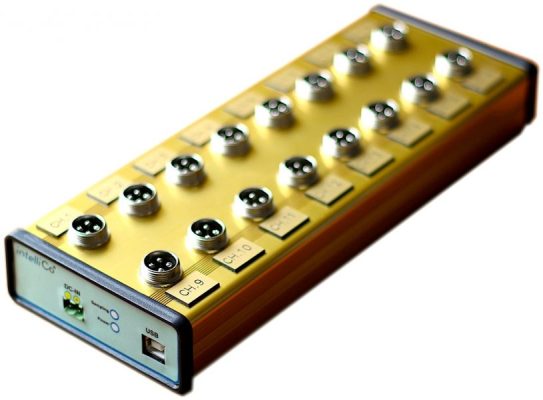 نمونه بردار ولتاژی، جریانی ۲۴ بیتی ۱۶ کاناله همزمان 8kS/s